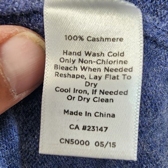 Talbots Womens Cashmere Sweater Medium Blue 3/4 Sleeve Classic Preppy Office Y2K - Picture 6 of 8